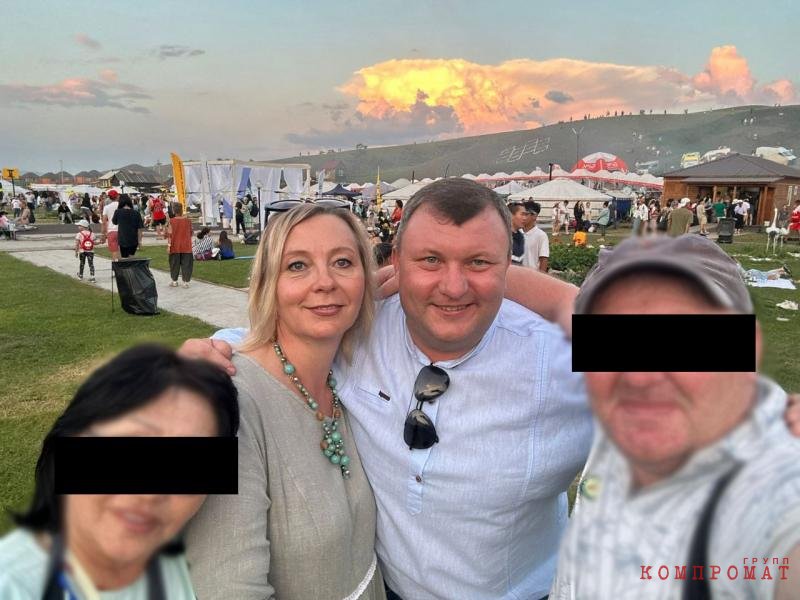 Виталий Шальков со своей супругой Светланой отдыхают на фестивале «Голос кочевников»